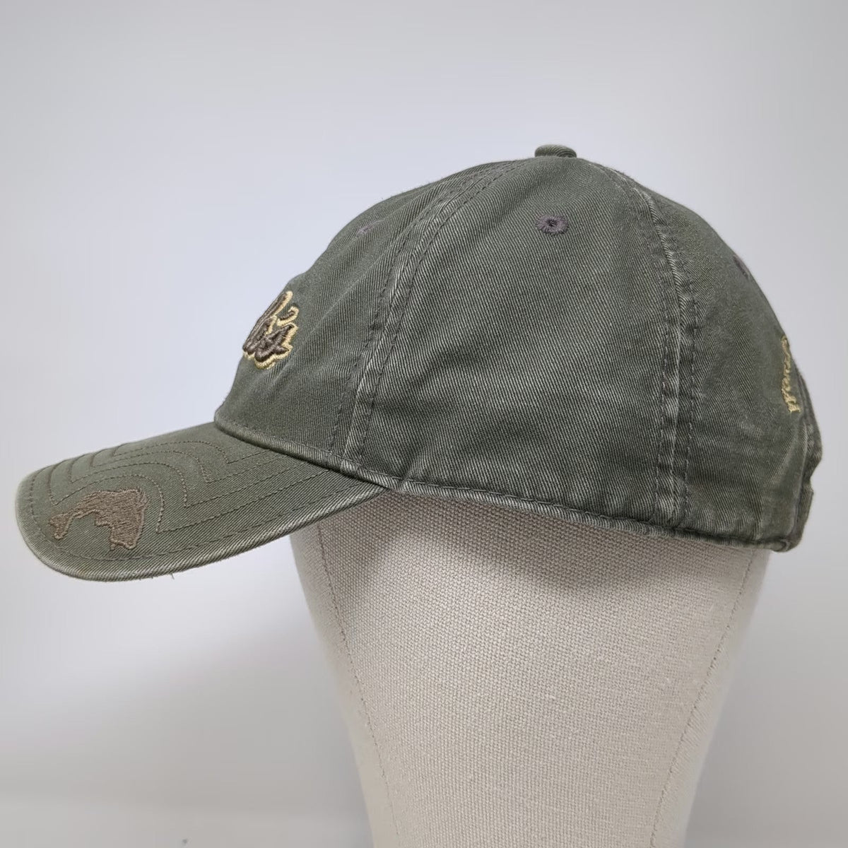 Cabela's Green Baseball Cap One Size Slideback Worlds Foremost Outfitter Fishing