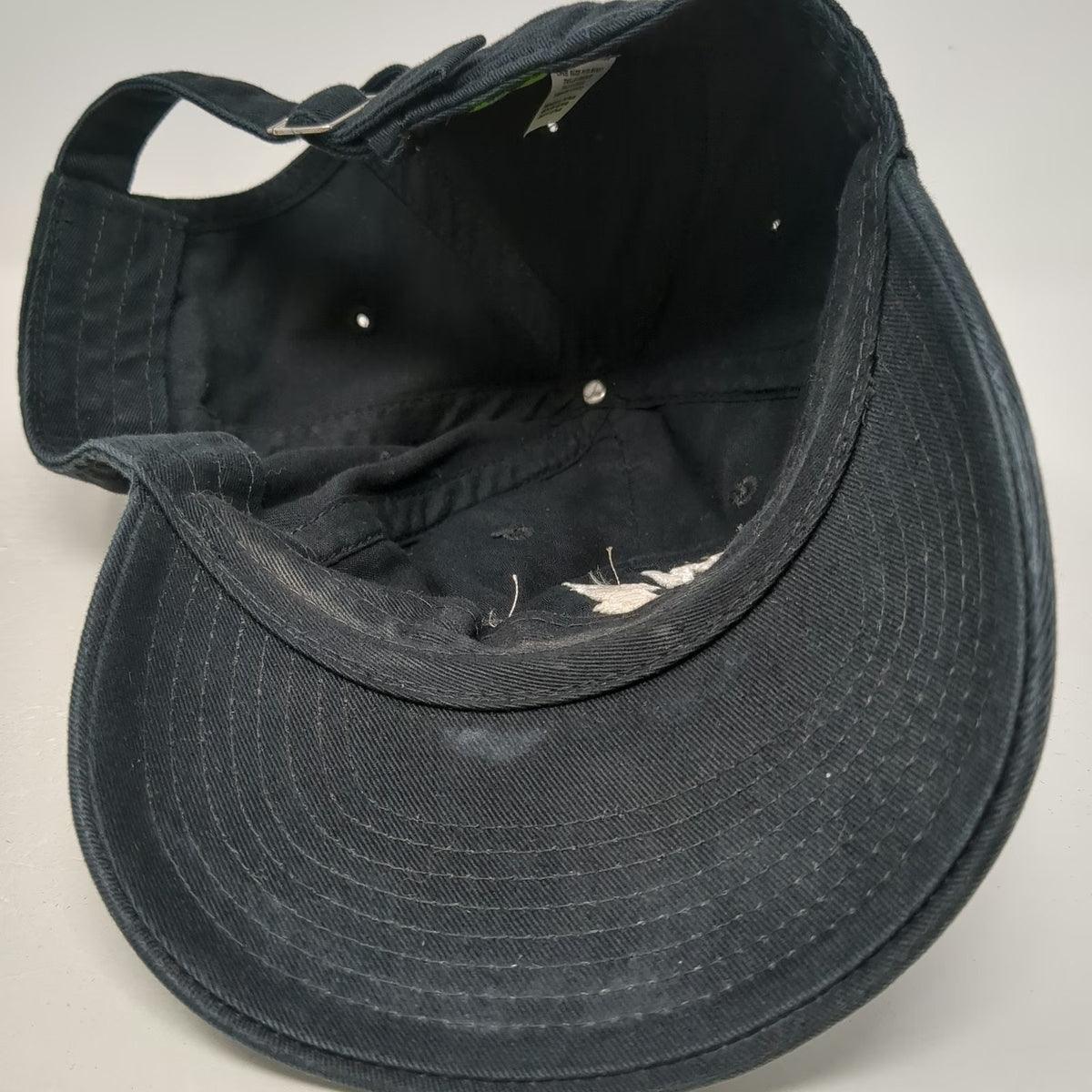 Nike Baseball Cap Black One Size W/H Lightning Bolt Logo Heritage Slideback Hat