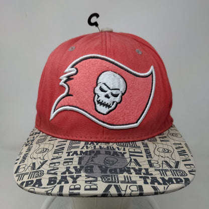 M Fashions Men's Snapback Hat Red Embroidered Tampa Bay Buccaneers Big Logo