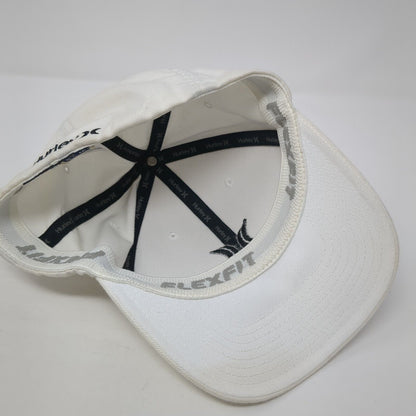 Hurley Logo Fitted Hat White Medium Stretch Flexfit Embroidered 6 Panel