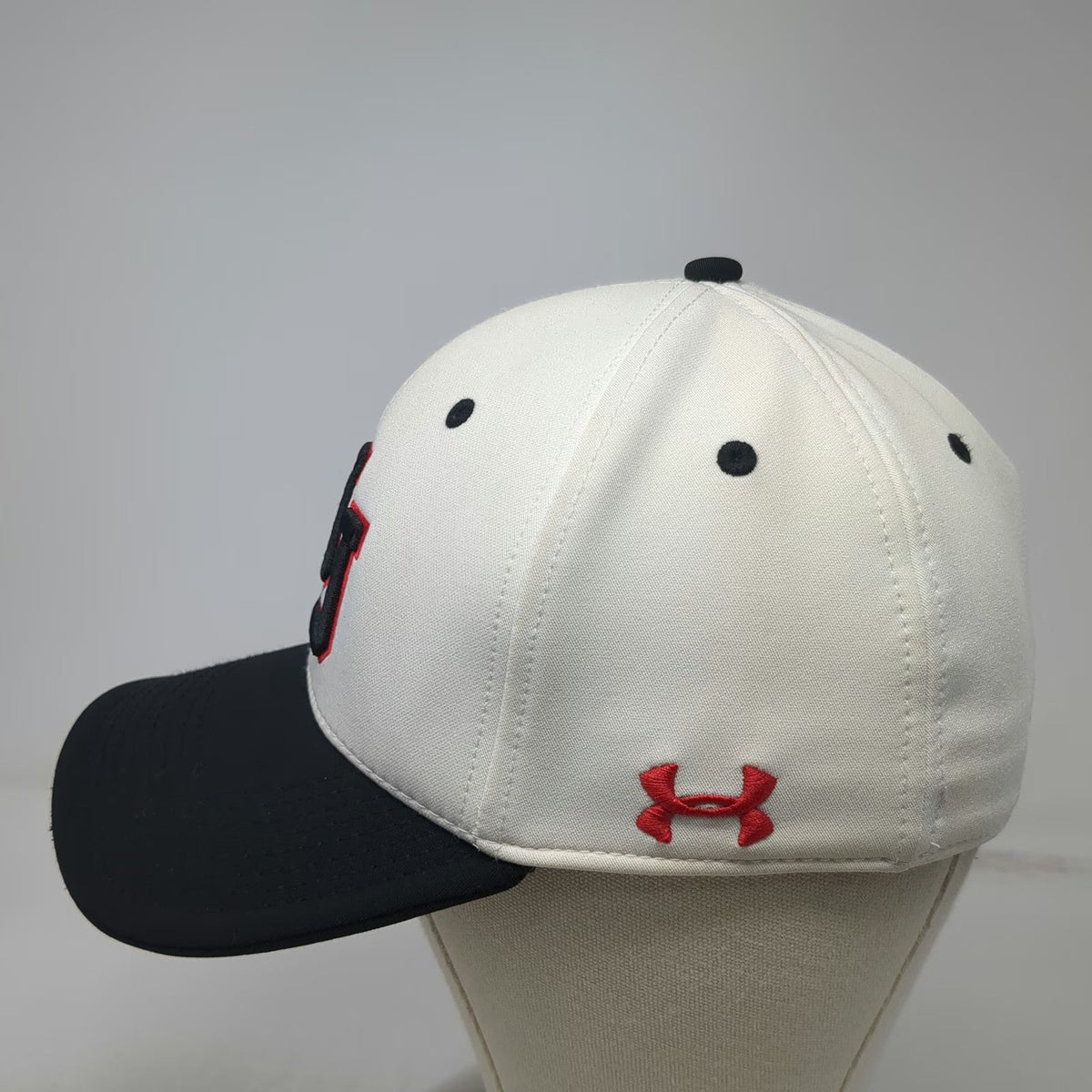 Utah Utes NCAA Under Armour Hat White Black Red S Interlocking Logo Stretch Fit
