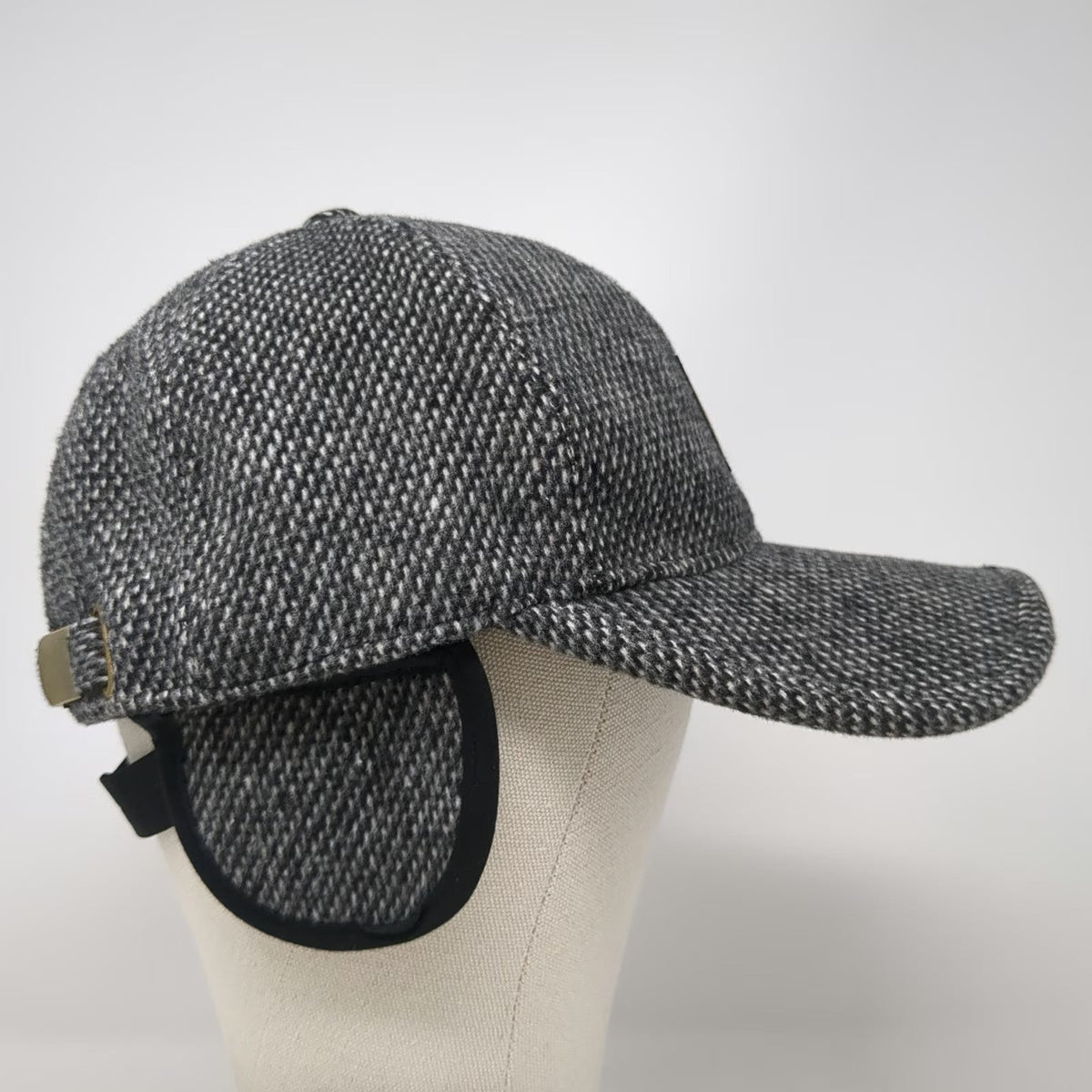 Ediko Baseball Cap Gray One Size Ear Flaps Tweed Textured Strapback Winter Hat