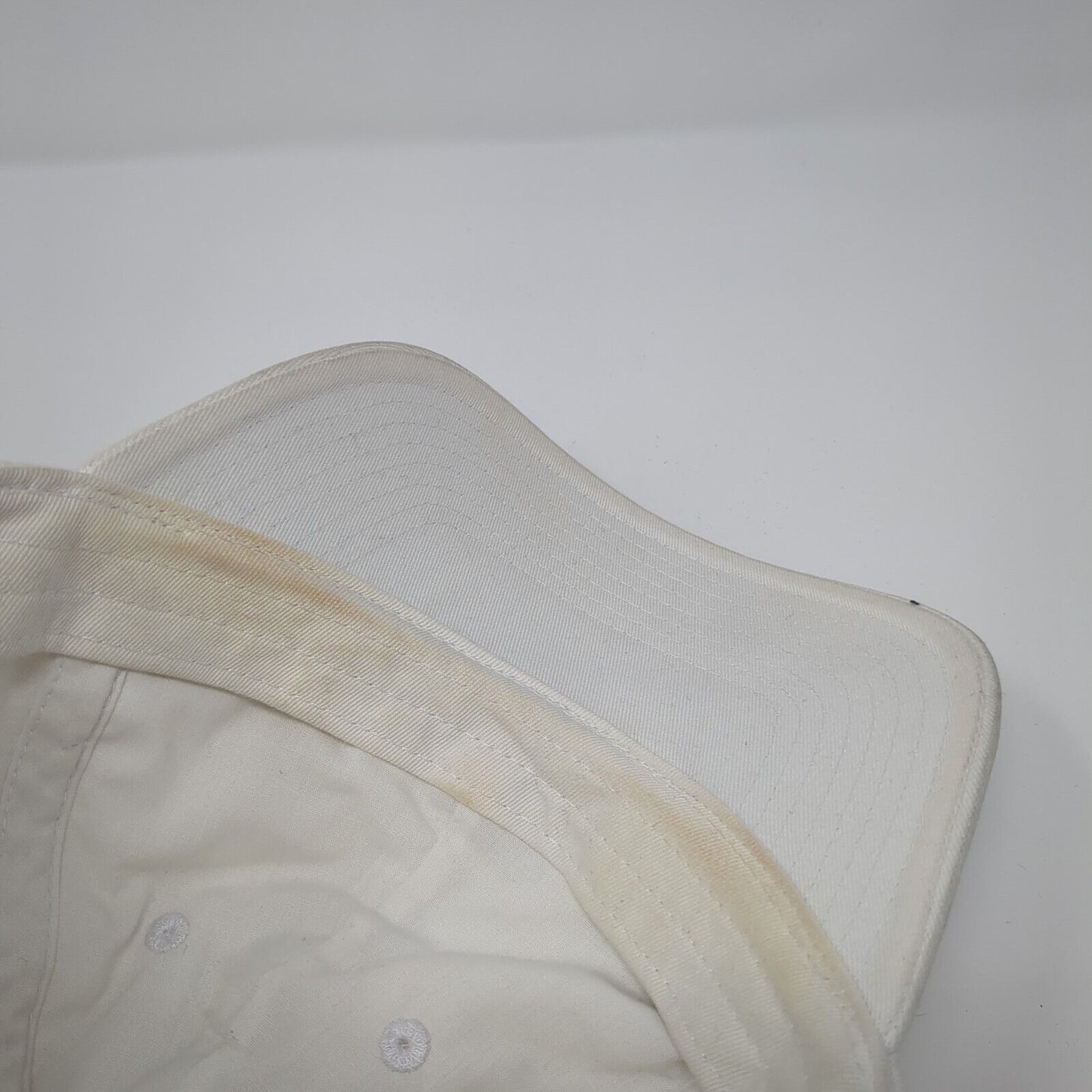 Nike Slideback Hat White Cream One Size Adjustable Embroidered Swoosh Heritage86