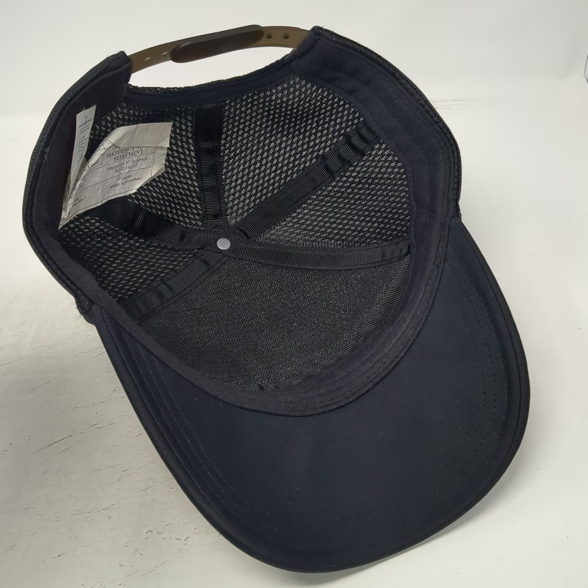 Lululemon Trucker Hat Black OSFM Snapback Mesh Back Running Athletic Training