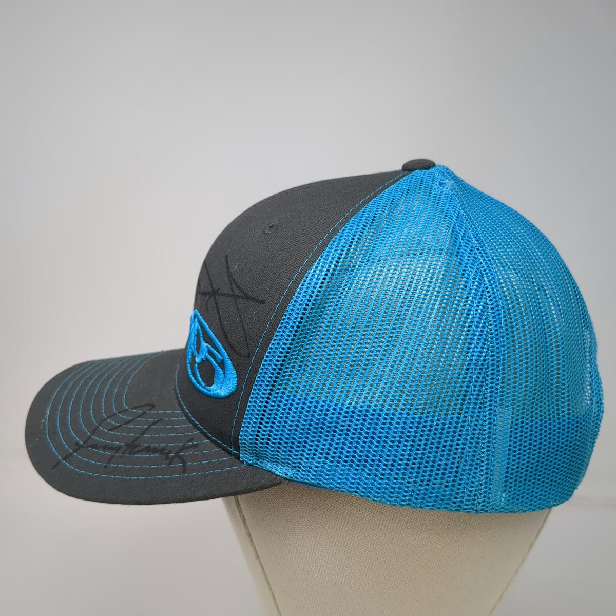 Richardson Trucker Hat Gray Blue One Size Mesh Back Snapback Autographed 405
