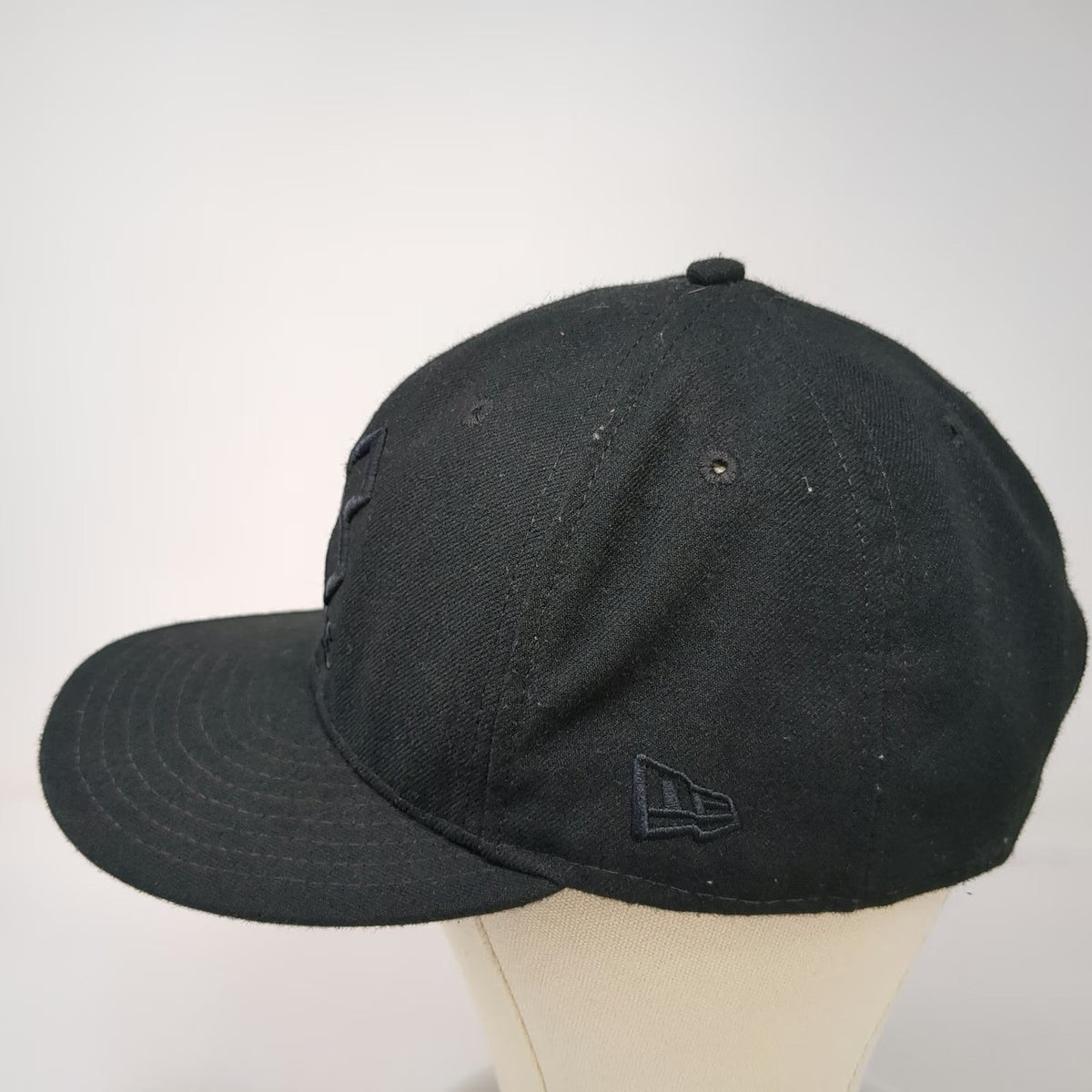 New Era X Games Black Snapback Hat One Size Flat Brim Structured Globe Logo