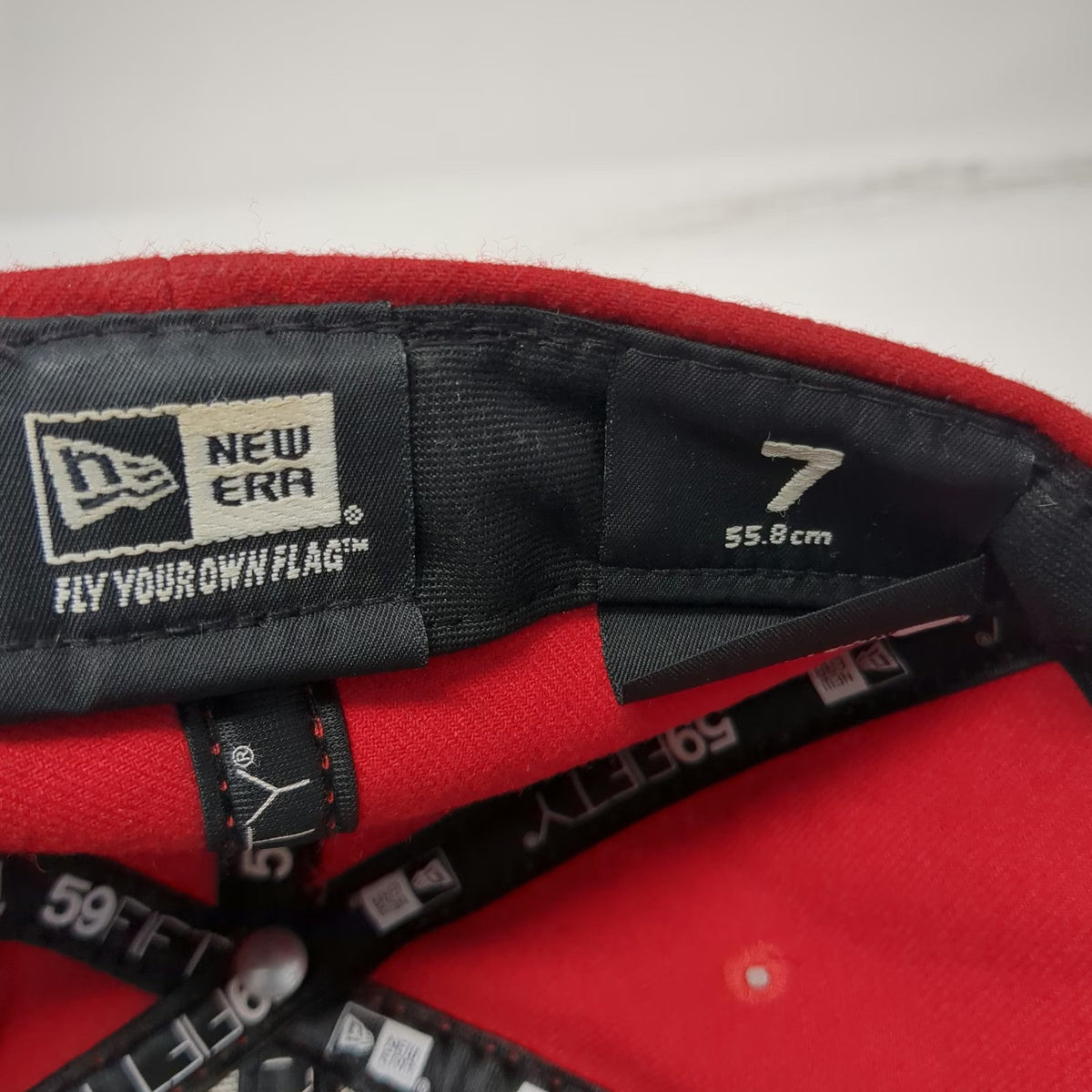 New Era EvoShield 59FIFTY Baseball Cap Red 7 Fitted Hat Flat Brim Sports Gear