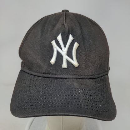 New York Yankees Snapback Hat Black OSFM Embroidered Logo New Era 9Forty MLB
