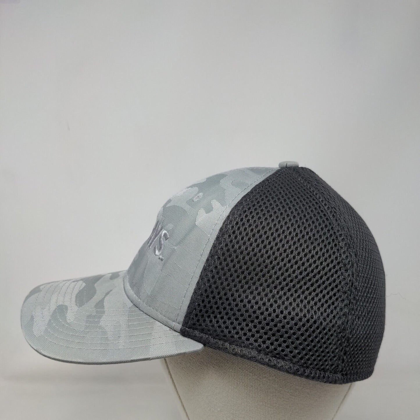 Fridays Fitted Mesh Back Hat Gray Camo L/XL Embroidered New Era 39Thirty