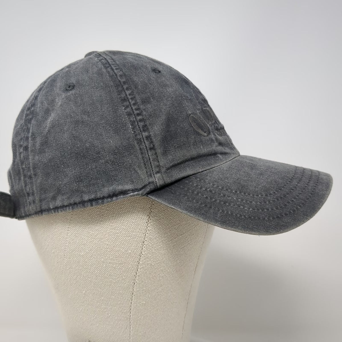 Old Navy Baseball Cap Gray M Washed Cotton Tonal Logo Slideback Hat