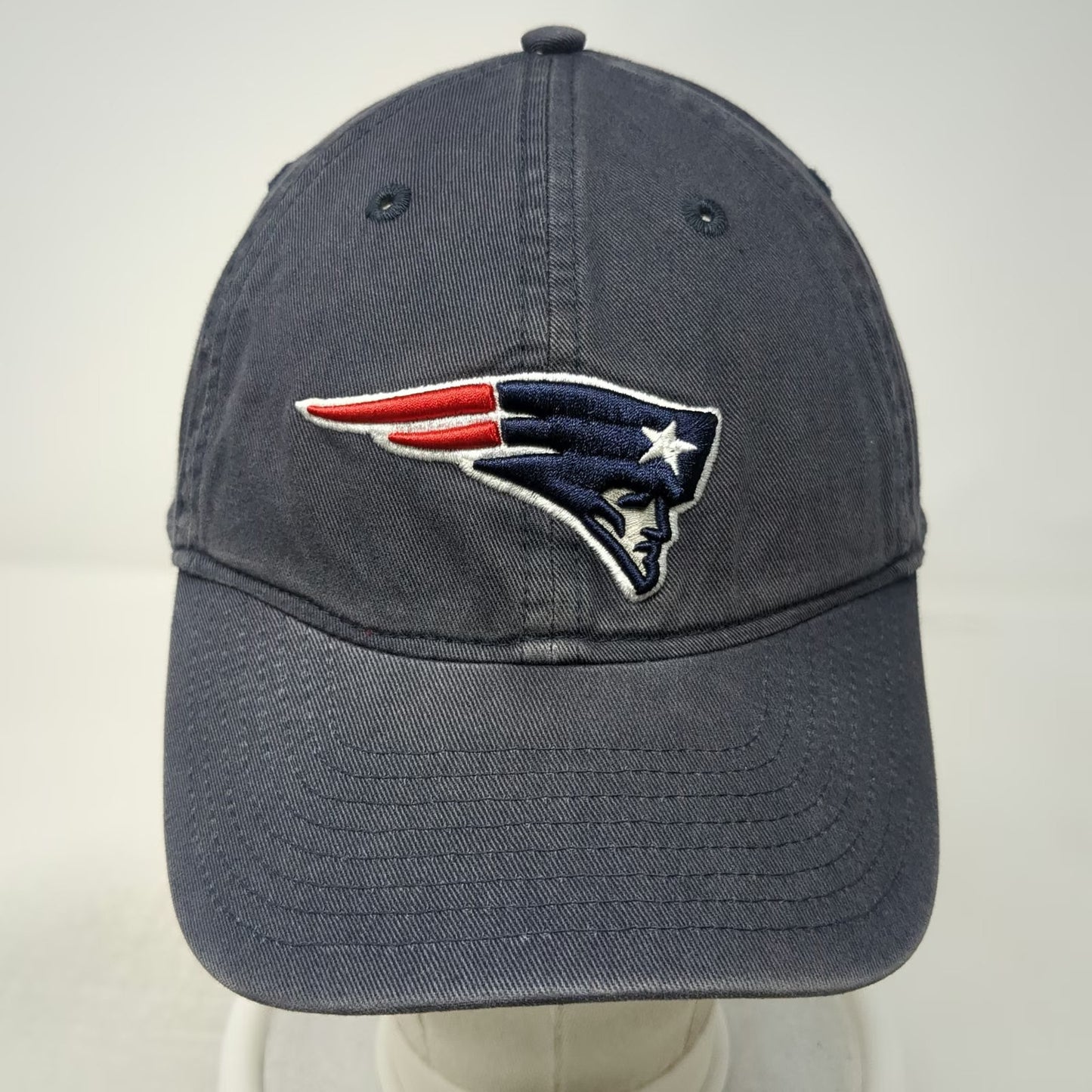 New England Patriots NFL Reebok Cap Blue L Authentic Sideline Embroidered Logo
