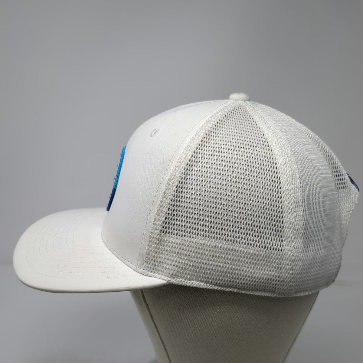 Mizuno Trucker Hat White One Size Snapback Mesh Golf Runbird Logo Patch 110