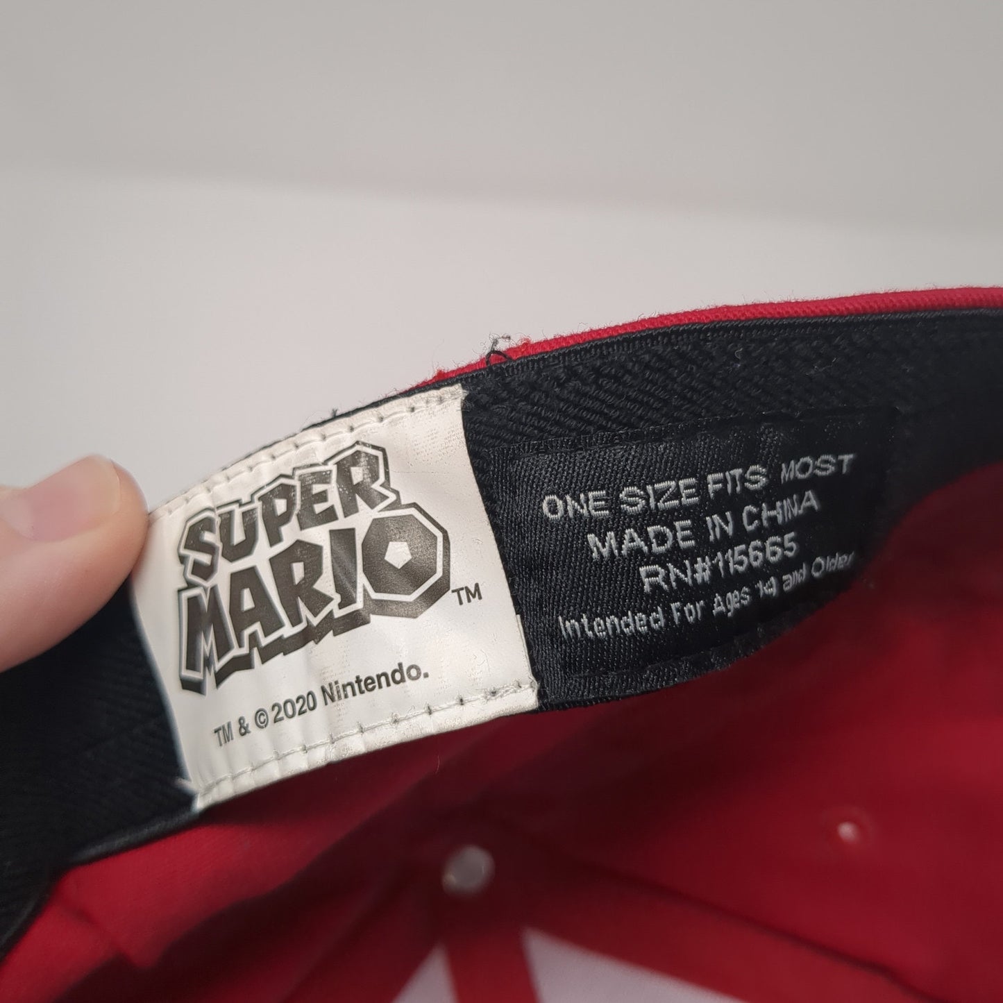 Super Mario Fitted Hat Red One Size Embroidered Logo Solid 6 Panel