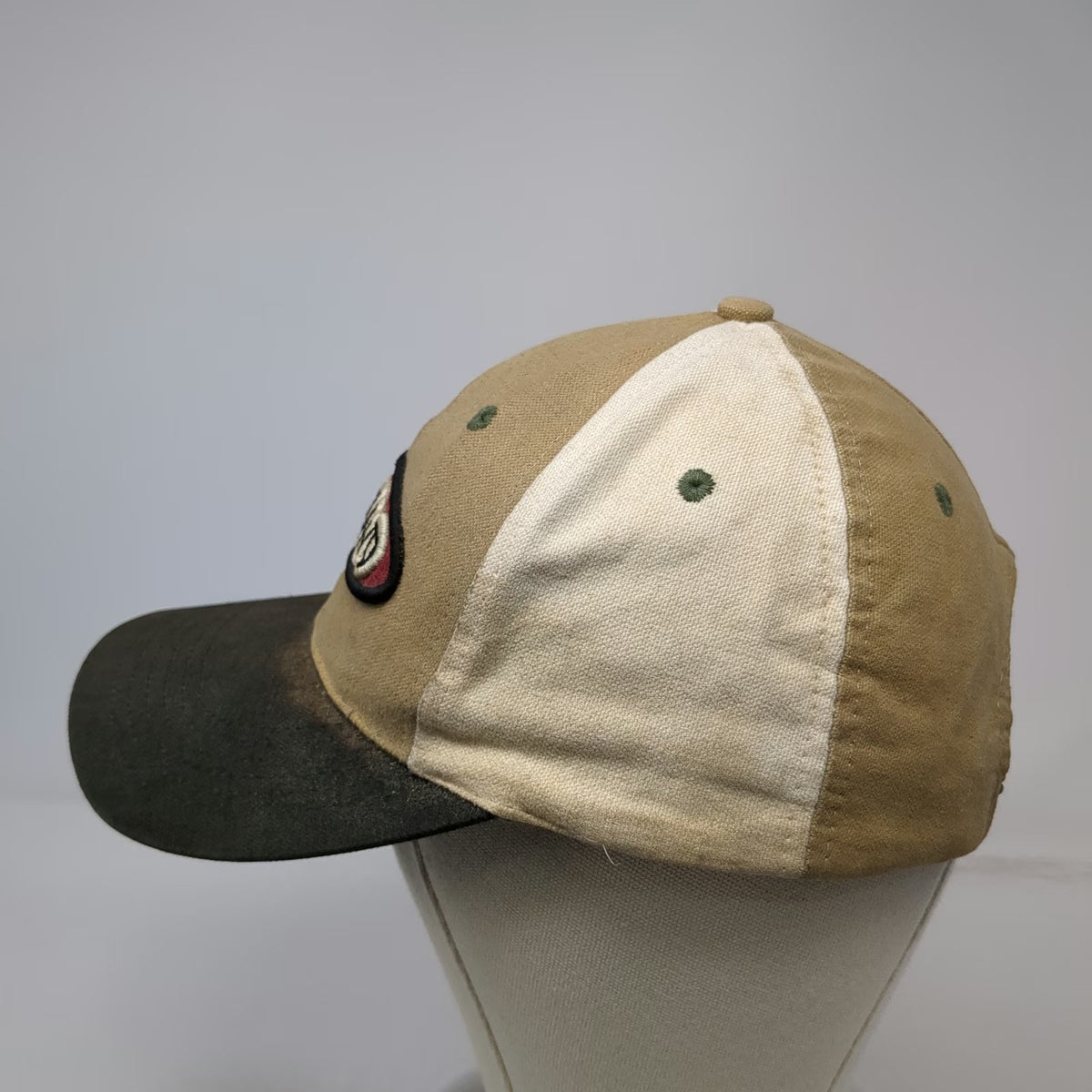 Mickey Inc Disneyland Hat Snapback Beige Brown White Vintage Embroidered Patch
