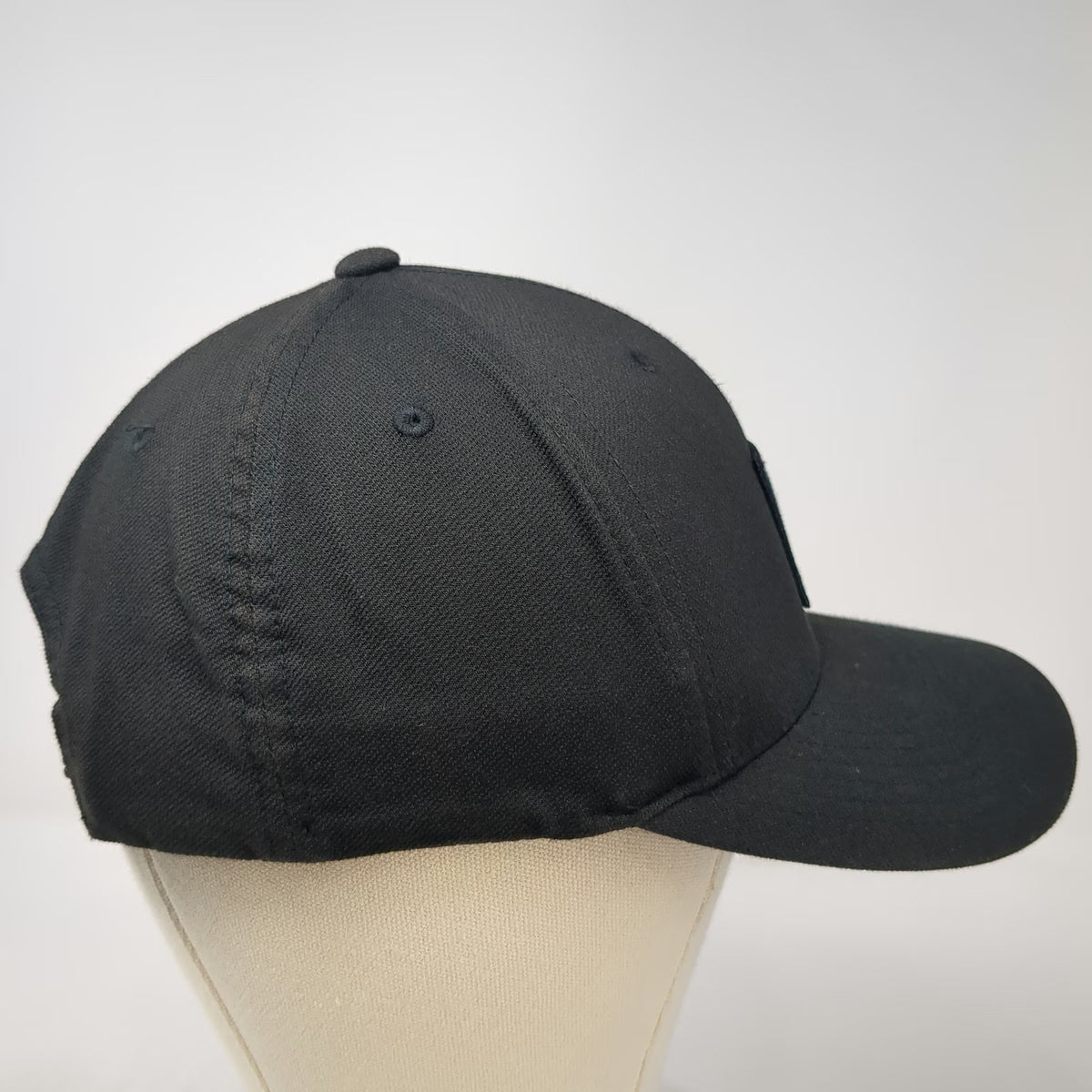 TravisMathew Snapback Black Hat One Size Arches National Park Utah Golf Patch