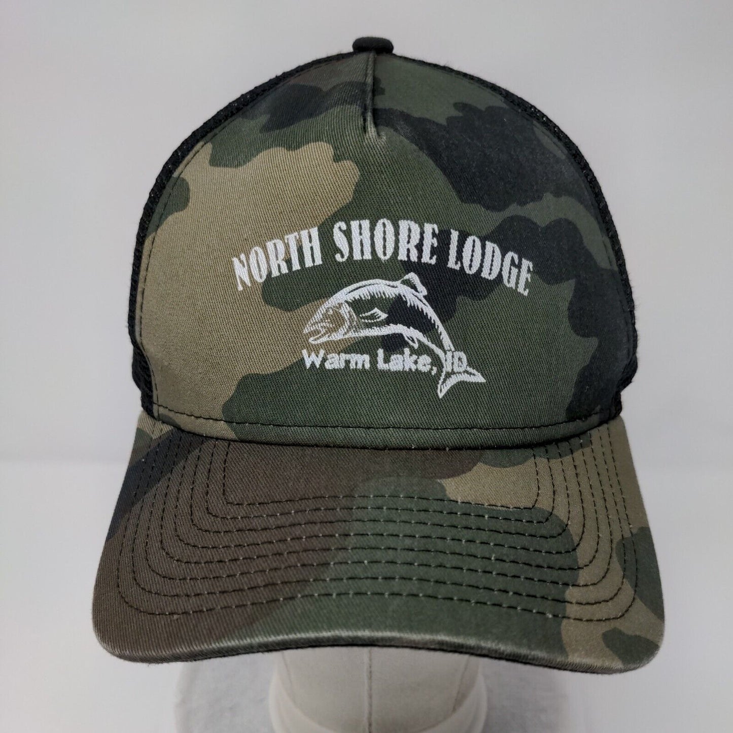North Shore Lodge Warm Lake ID Snapback Trucker Hat Camouflage OSFM New Era