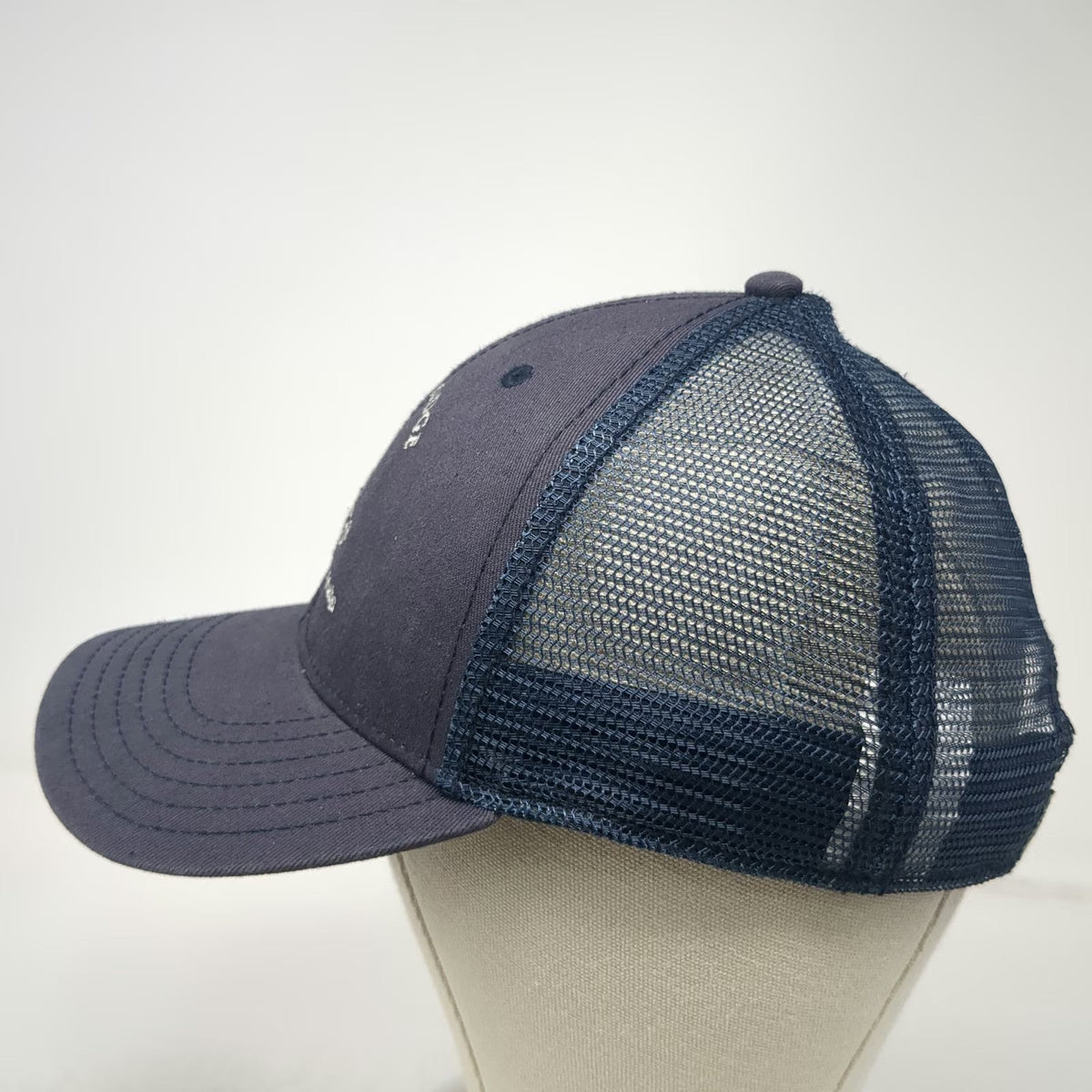 Orvis Trucker Hat Blue One Size Drift Lodge Fly Shop Henrys Lake Idaho Mesh