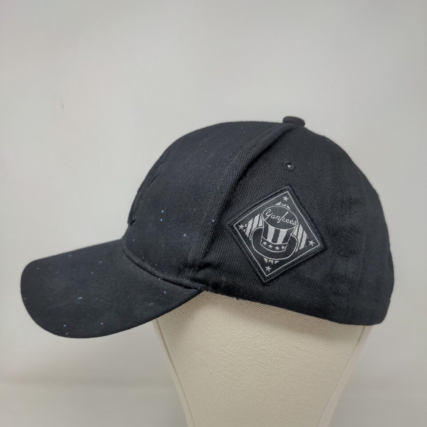 MLB Men's Slideback Hat Black Adjustable Embroidered New York Yankees Logo