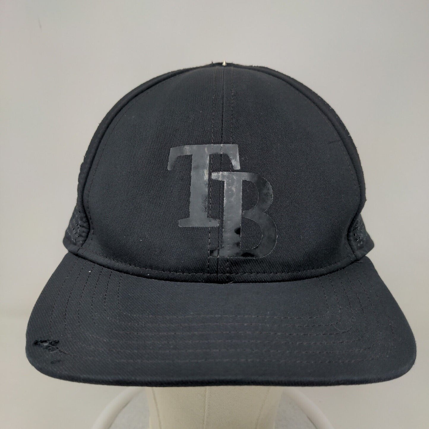 Tampa Bay Rays Men's Snapback Mesh Back Hat Black Distressed Destroyed MLB