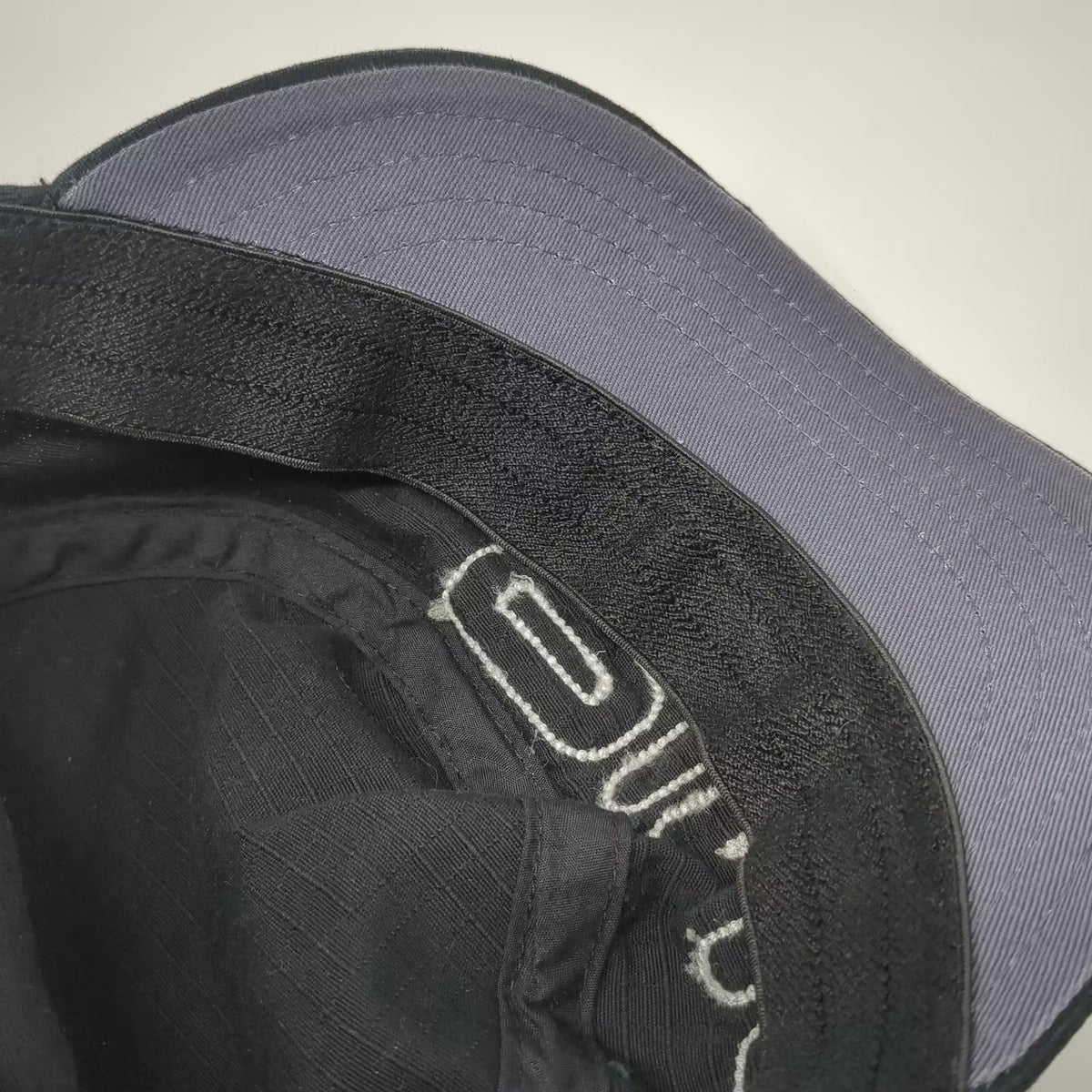 PING Army Cap Black Gray Hat Size 7 Cotton Distressed Patch Graphic Logo Fitted