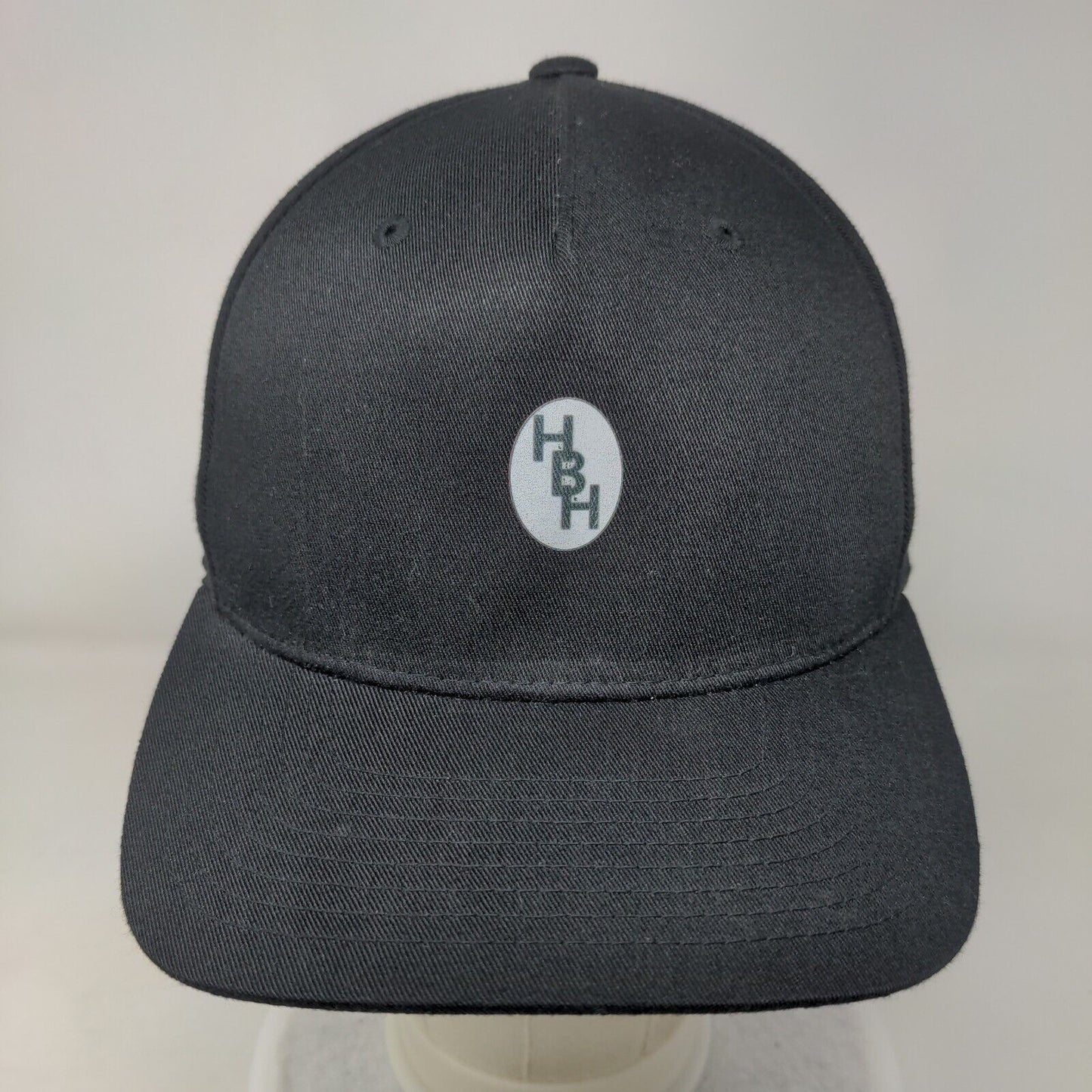 HBH Hollywood Fitted Hat Black Small-Medium Solid Flexfit Yupoong