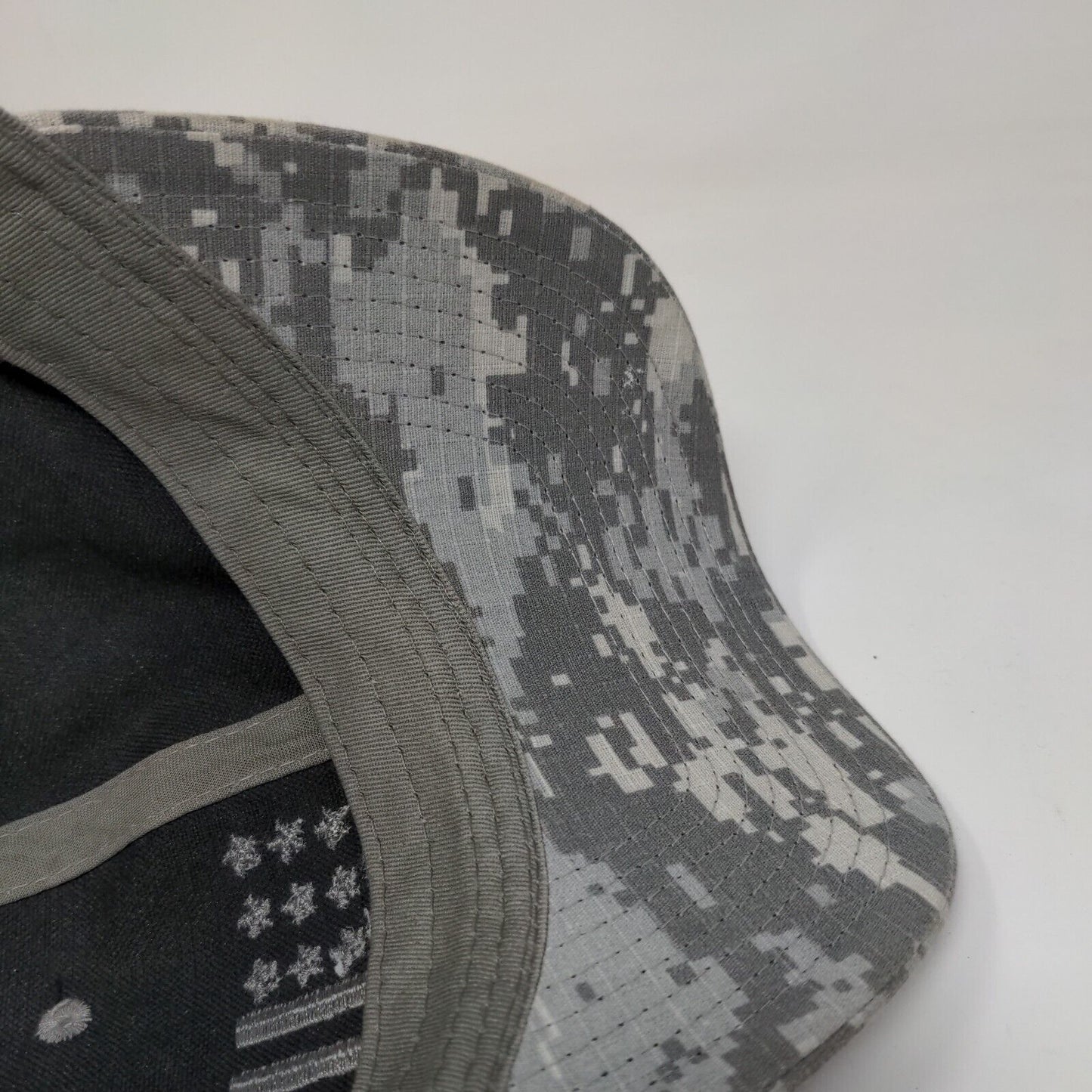 USA Flag Embroidered Snapback Trucker Hat Camouflage OS Patriotic Mesh Back