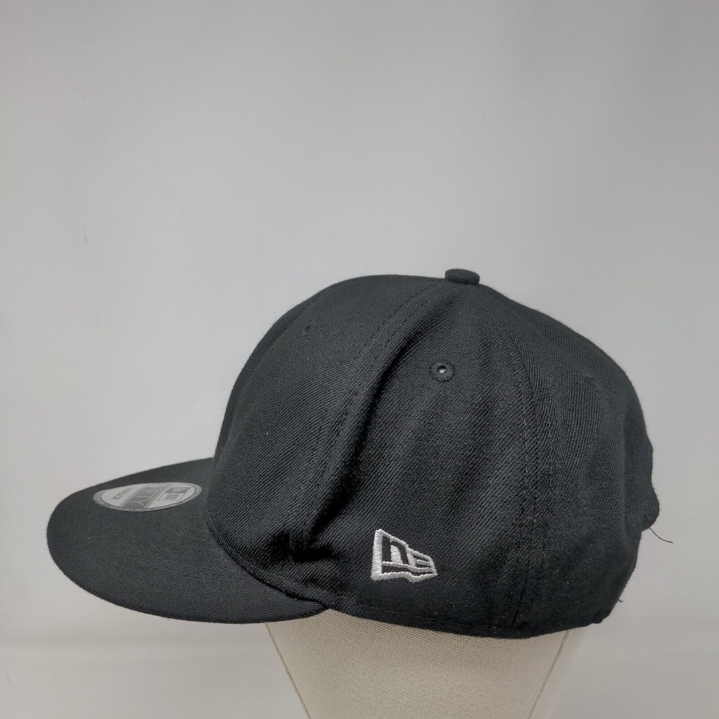 New Era Snapback Hat Black One Size Solid 6 Panel Vent Holes Blank