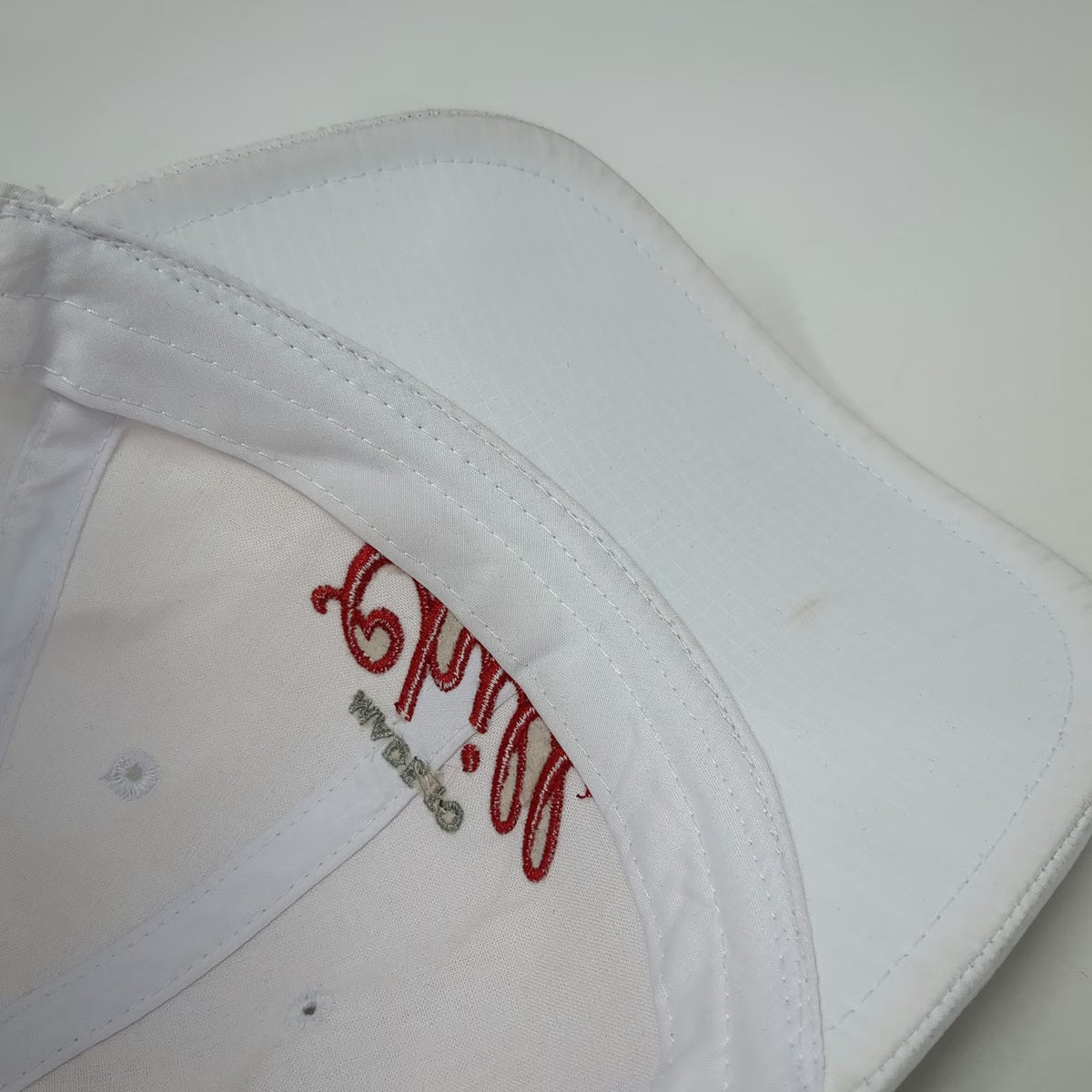Coors Light Made To Chill Hat Baseball Cap White OSFM Slideback Mountain Logo