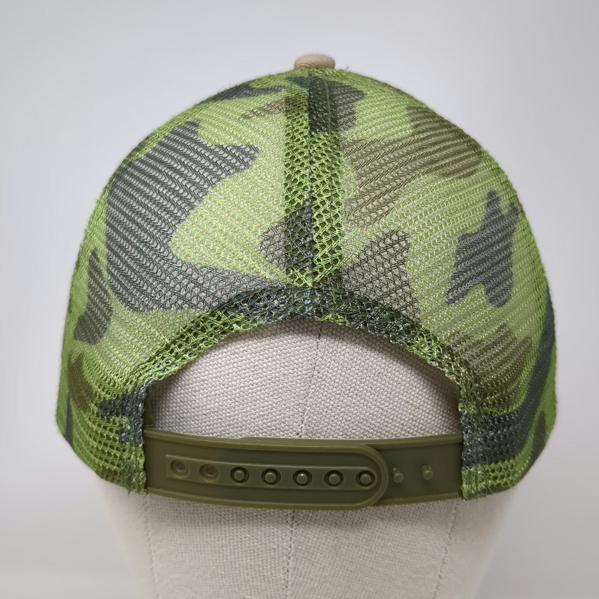 Budweiser Trucker Hat Beige Green One Size Snapback Camo Bowtie Proud To Serve