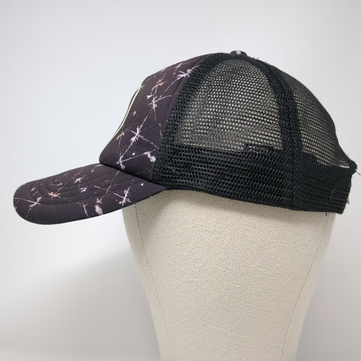 Volcom Trucker Hat Black One Size Starburst Print Mesh Back Snapback Logo Hat