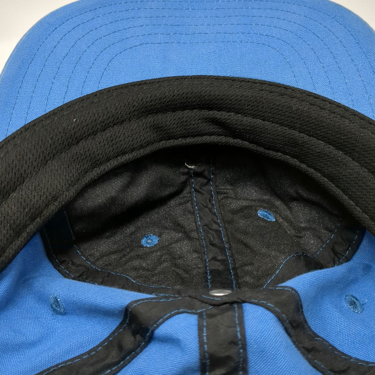 Quiksilver Snapback Blue 55cm Hat Embroidered Mountain Wave Logo Cotton