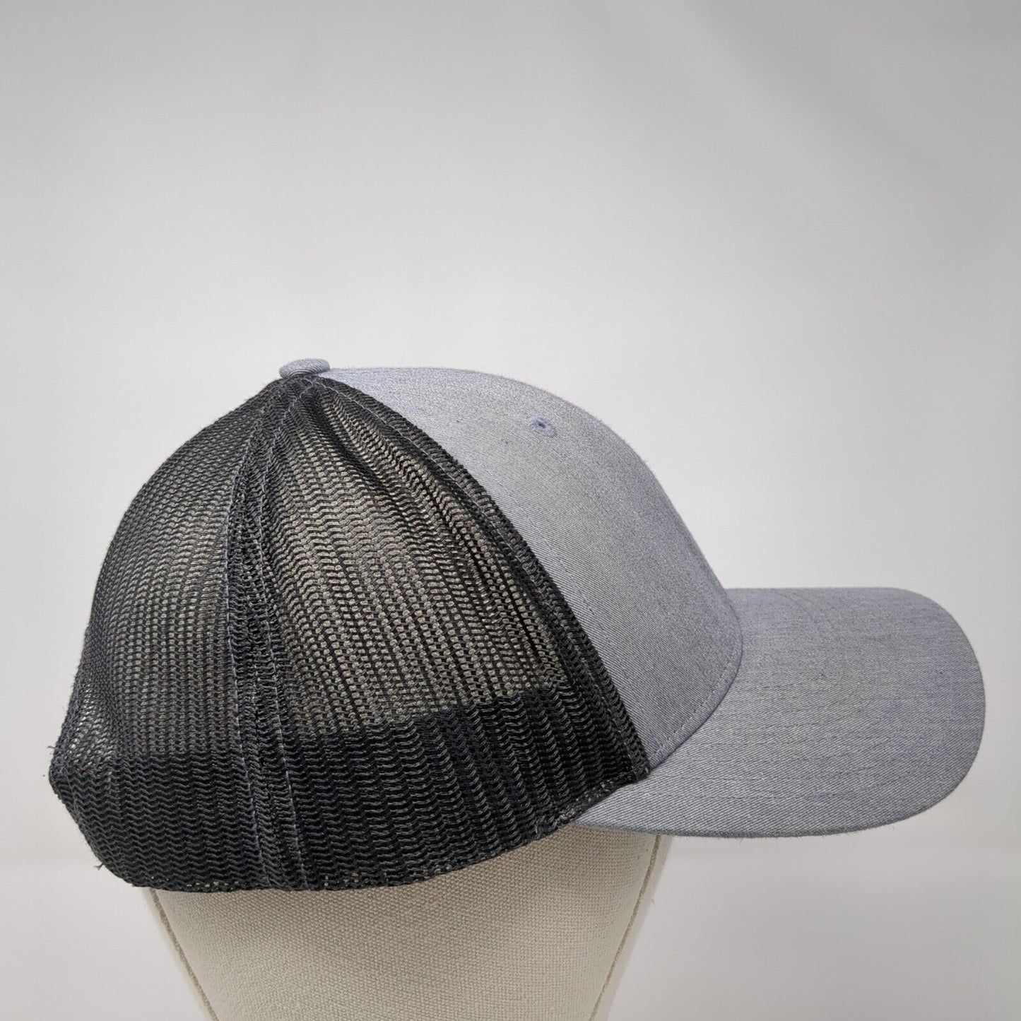 Stoltz Snapback Trucker Hat Gray M/L Adjustable Mesh Back 6 Panel Richardson