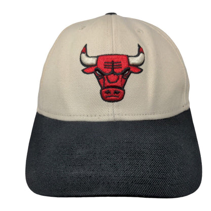 '47 Brand Men's Strapback Hat Tan OSFA Embroidered Chicago Bulls 75 Logo