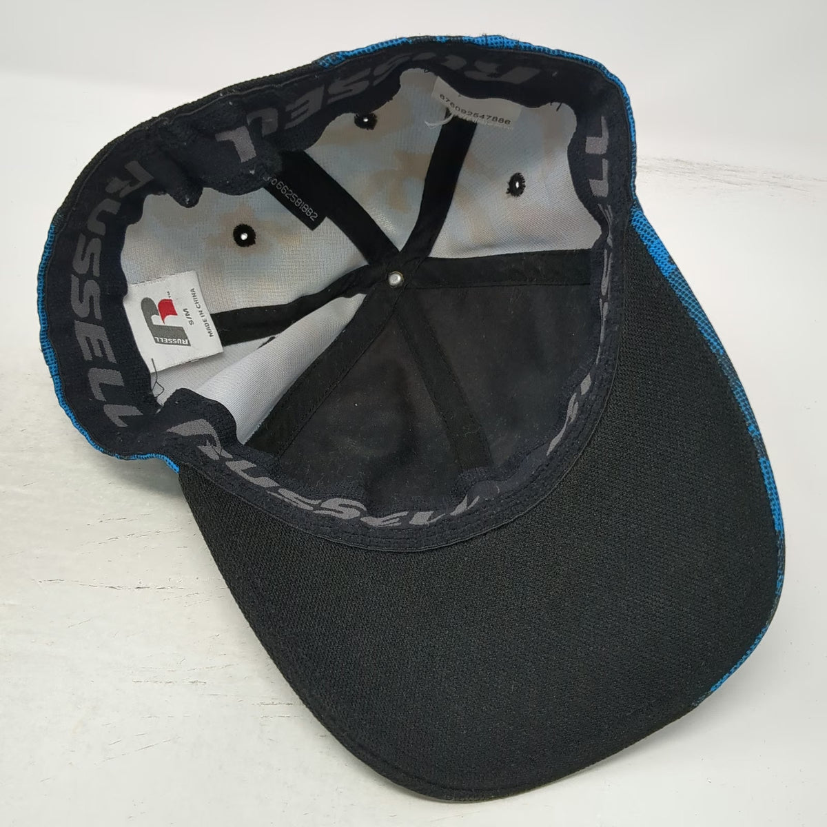 Russell Baseball Cap Black Blue Camo M Embroidered Logo Athletic Hat