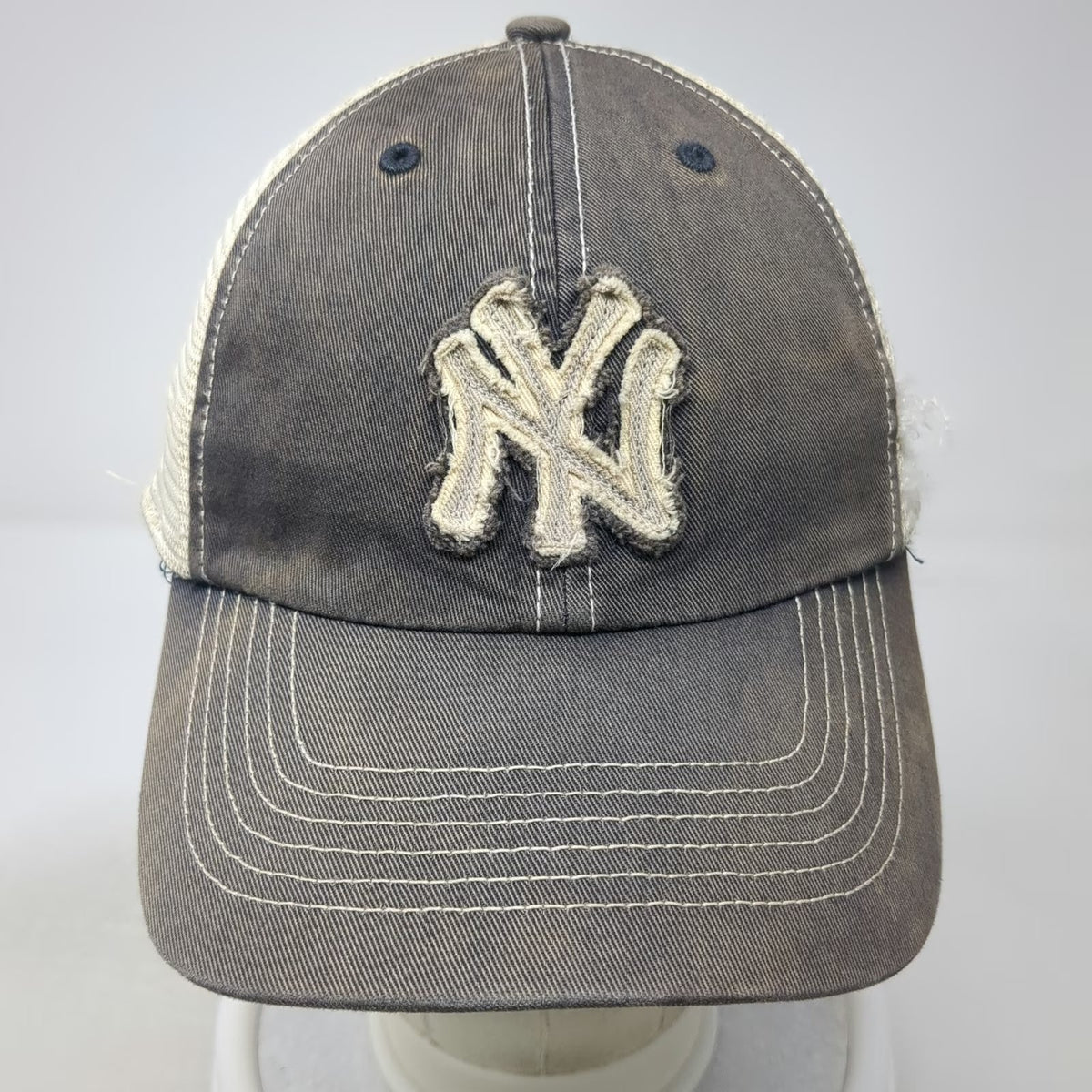 New York Yankees MLB 47 Brand Baseball Cap Gray One Size Mesh Back Hat Stretch