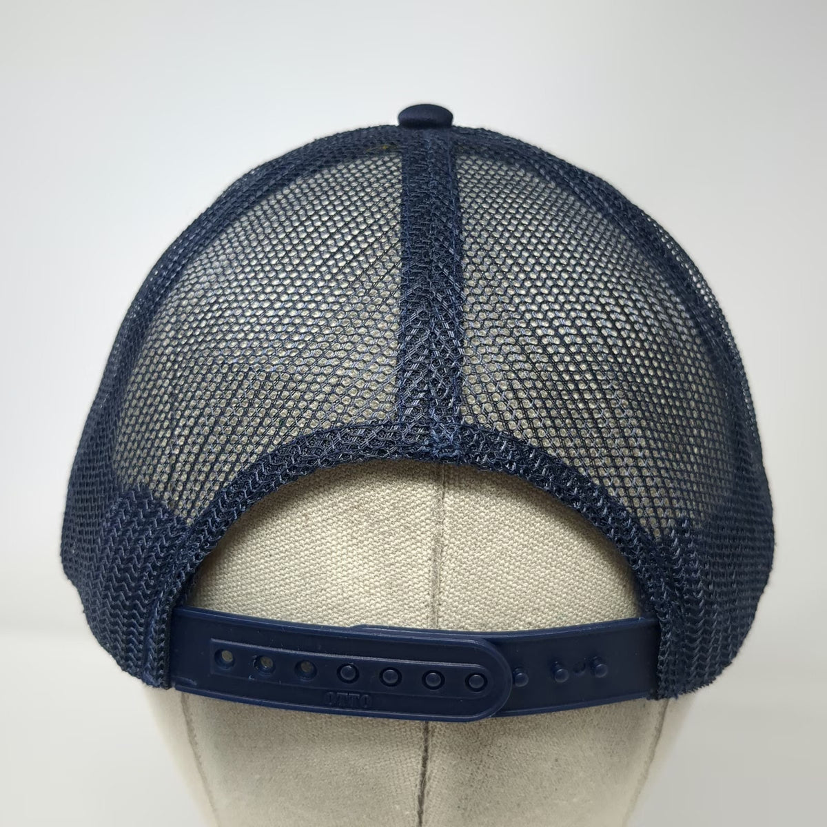 OTTO Trucker Hat Blue One Size Signed Margo Cilker Valley Heart's Delight Mesh