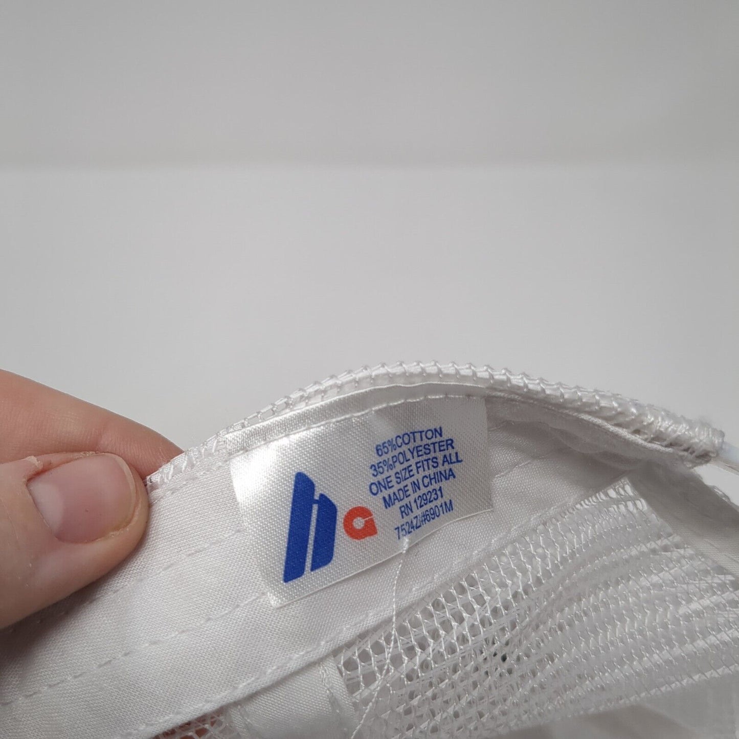 Sam Hunt Snapback Trucker Hat White One Size Adjustable Embroidered 6 Panel