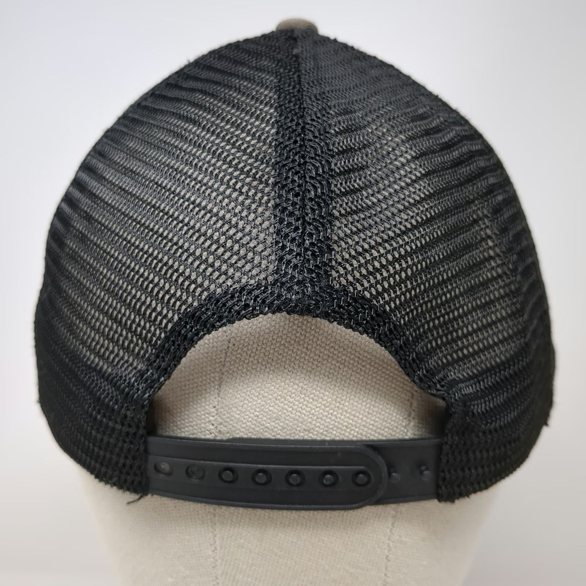 Huni Badger Trucker Hat Brown One Size Mesh Back Snapback Gothic Logo Embroidery
