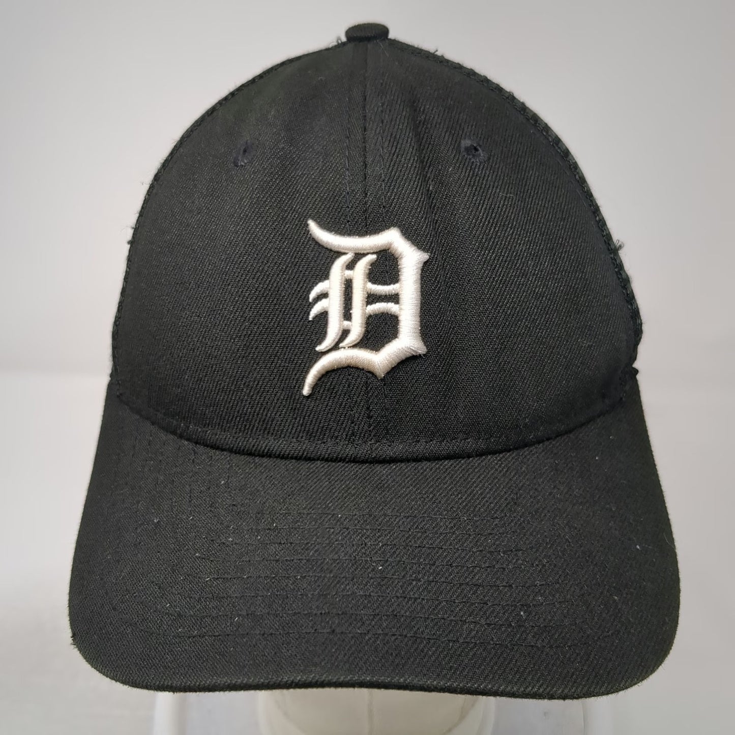 Detroit Tigers MLB New Era Trucker Hat Black One Size Snapback Mesh Embroidered