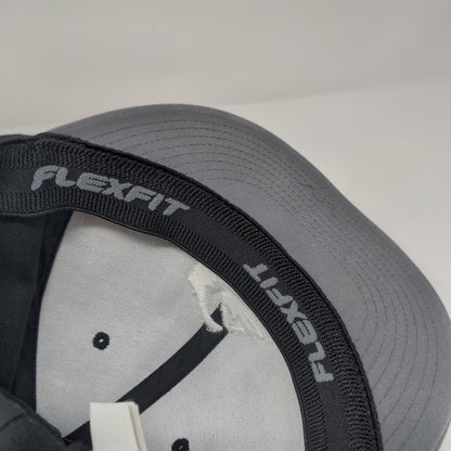 Quiksliver Fitted Hat Black Large/XL Embroidered Flexfit Colorblock