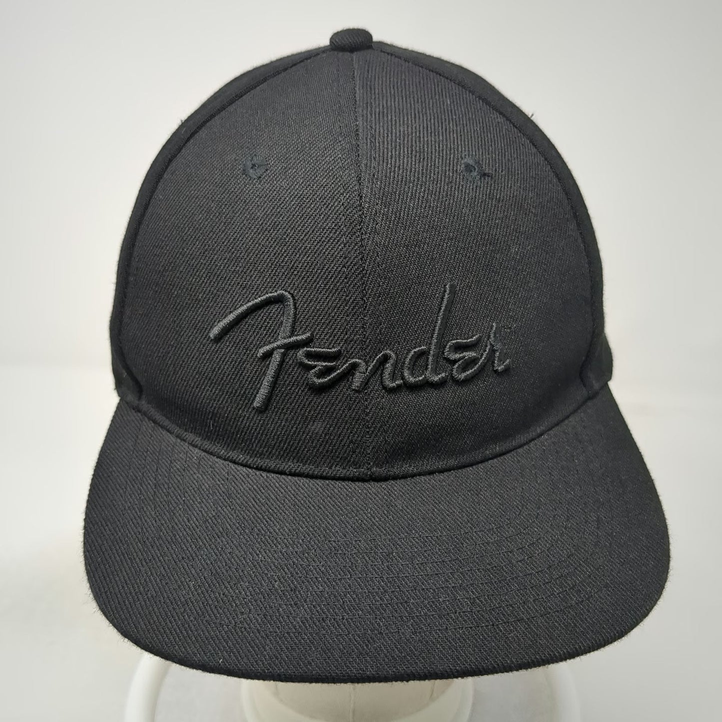 Fender Snapback Hat Black One Size Flat Brim Embroidered Logo Music Gear