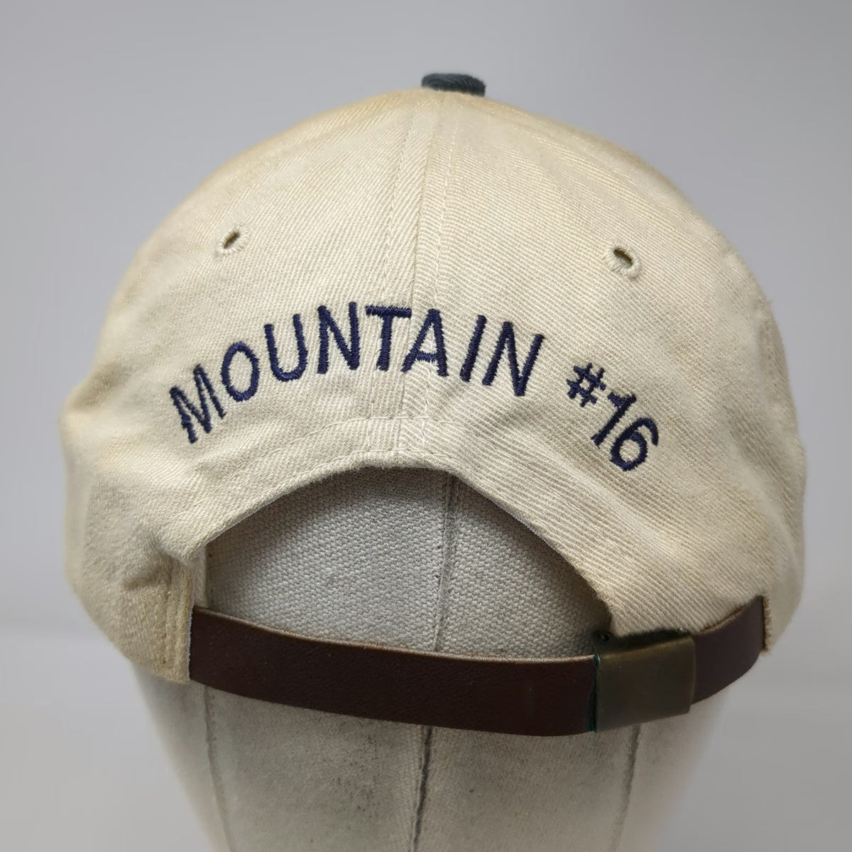 New Era Baseball Cap Beige Blue One Size La Quinta Golf Leather Slideback Hat
