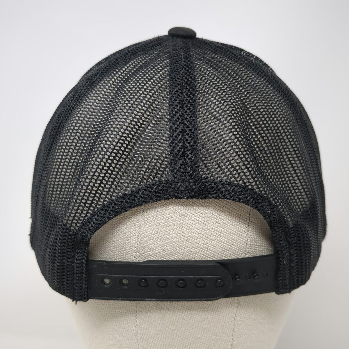 Milwaukee Trucker Hat Black One Size Snapback Mesh Gridiron Patch Workwear Tools