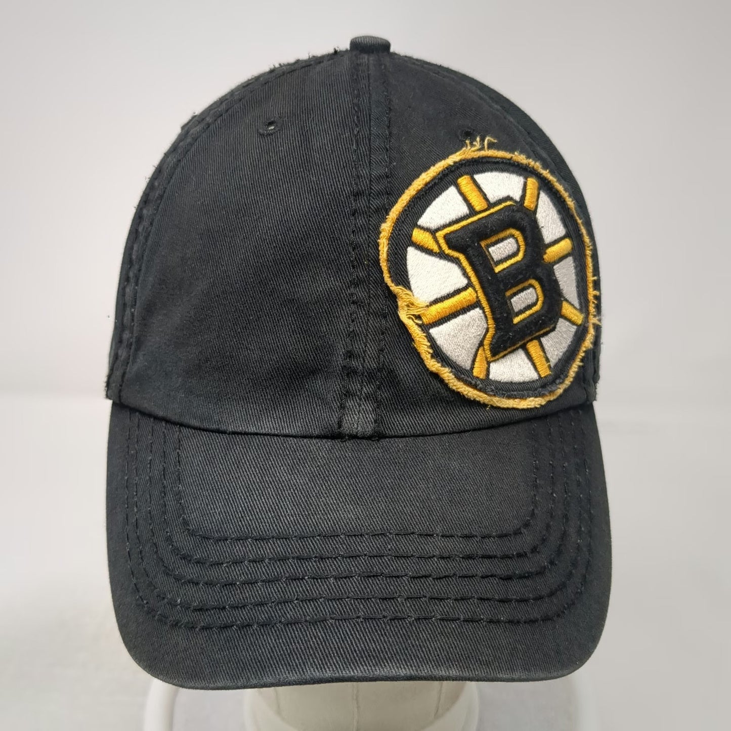 Boston Bruins NHL '47 Cap Black L Distressed Bear Patch Logo Franchise Hat