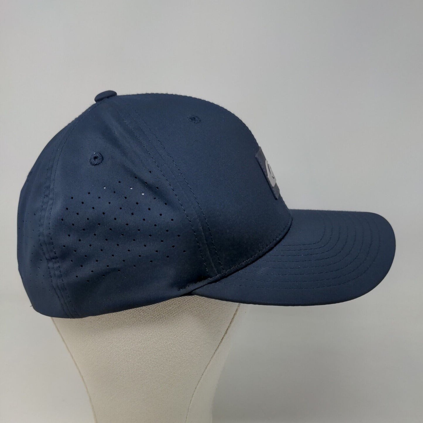 Quiksilver Men's Strapback Hat Blue Size OSFM 3D Patch Logo Polyester Blend