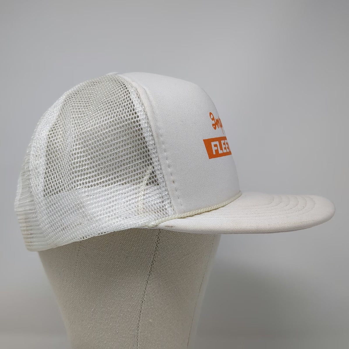 Headmost Fleetwood Trucker Hat White One Size Mesh Snapback Foam Front Rope