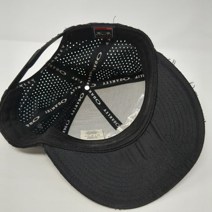 Oakley Snapback Hat Black One Size Adjustable Embroidered Laser Cut