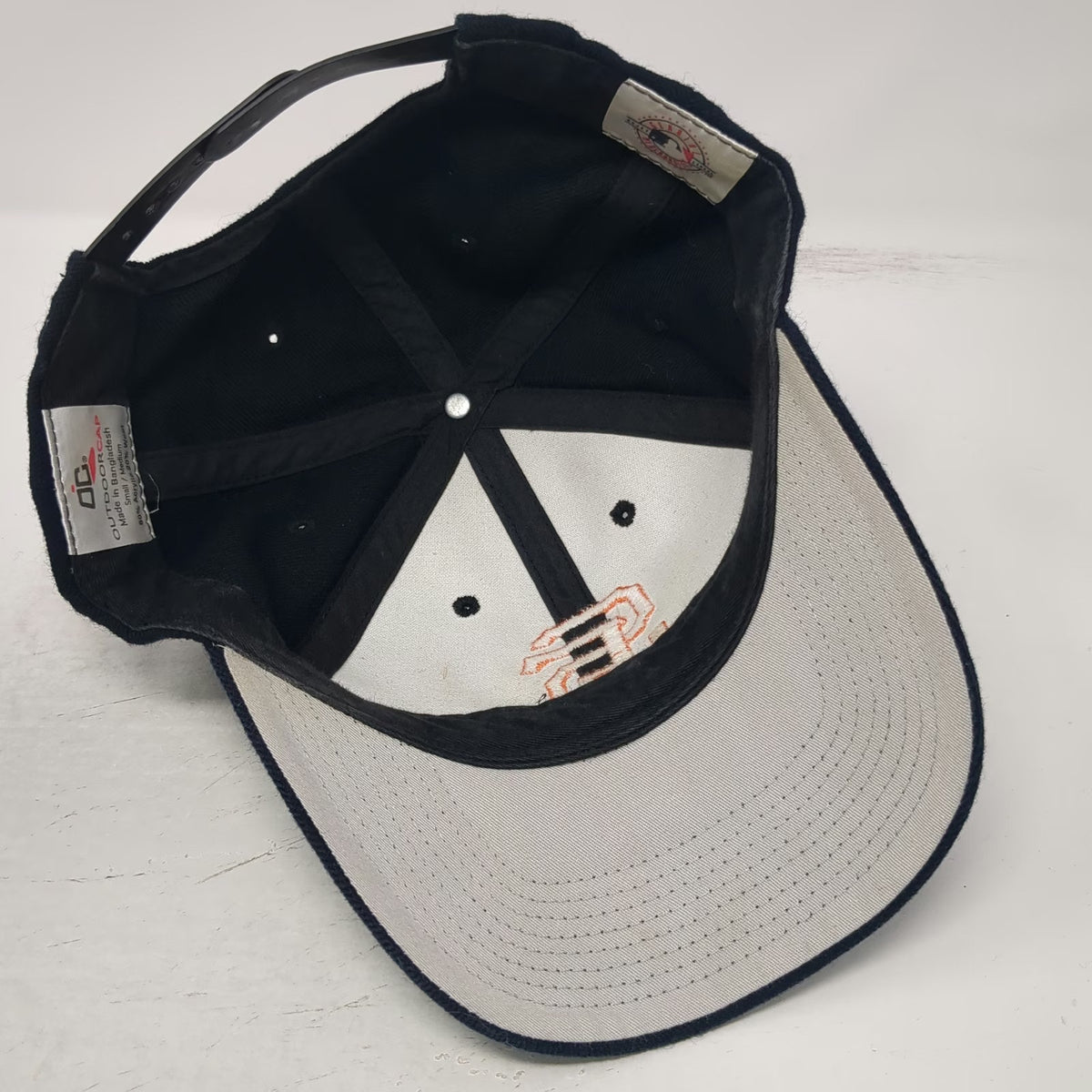 San Francisco Giants MLB Outdoor Cap Snapback Blue M SF Logo Gray Underbrim Hat