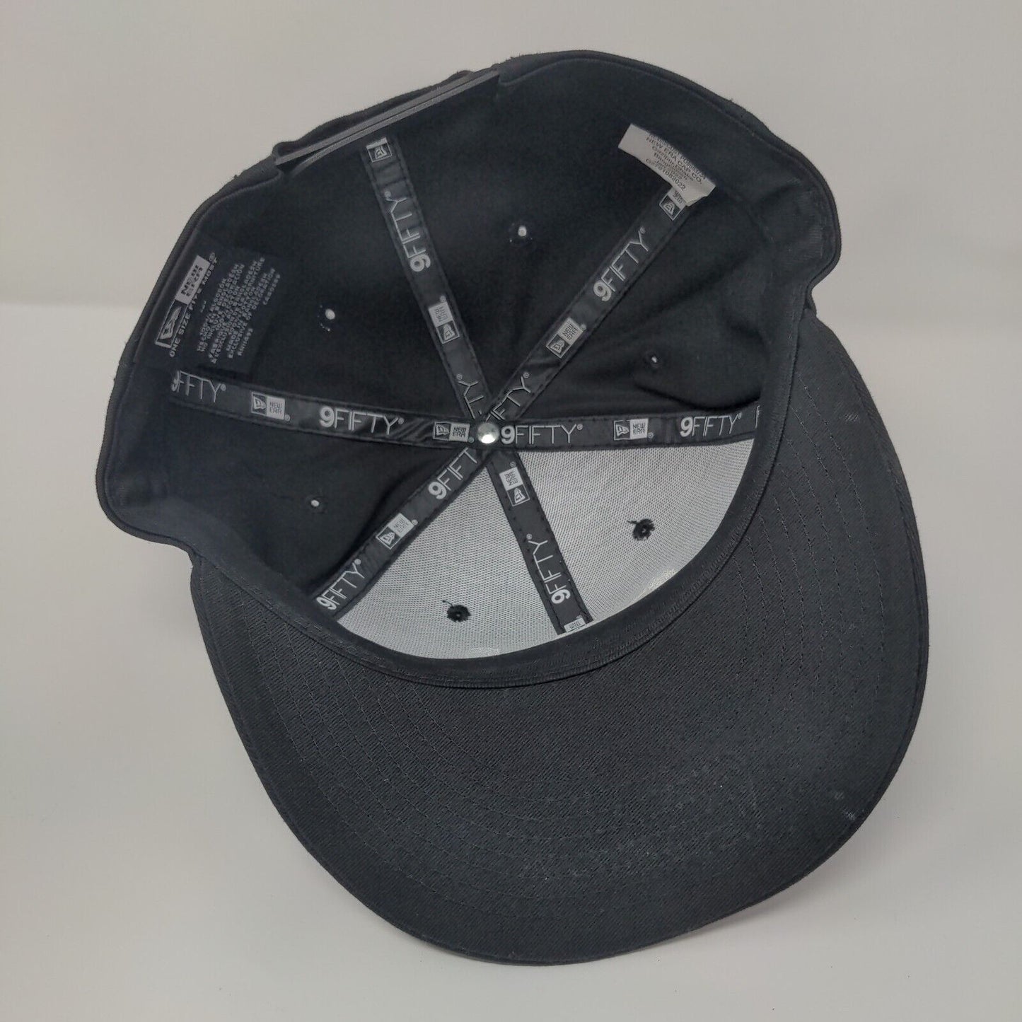 RH Snapback Hat Black OSFM Adjustable Embroidered New Era 9Fifty