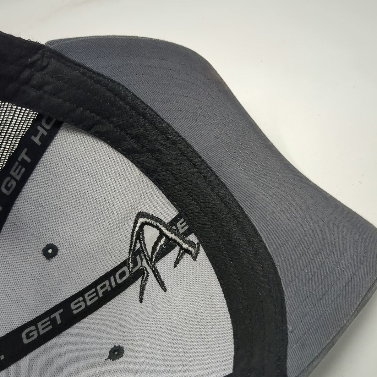 Hoyt Trucker Hat Gray One Size Archery Hunting Logo Mesh Back Snapback Cap Gear